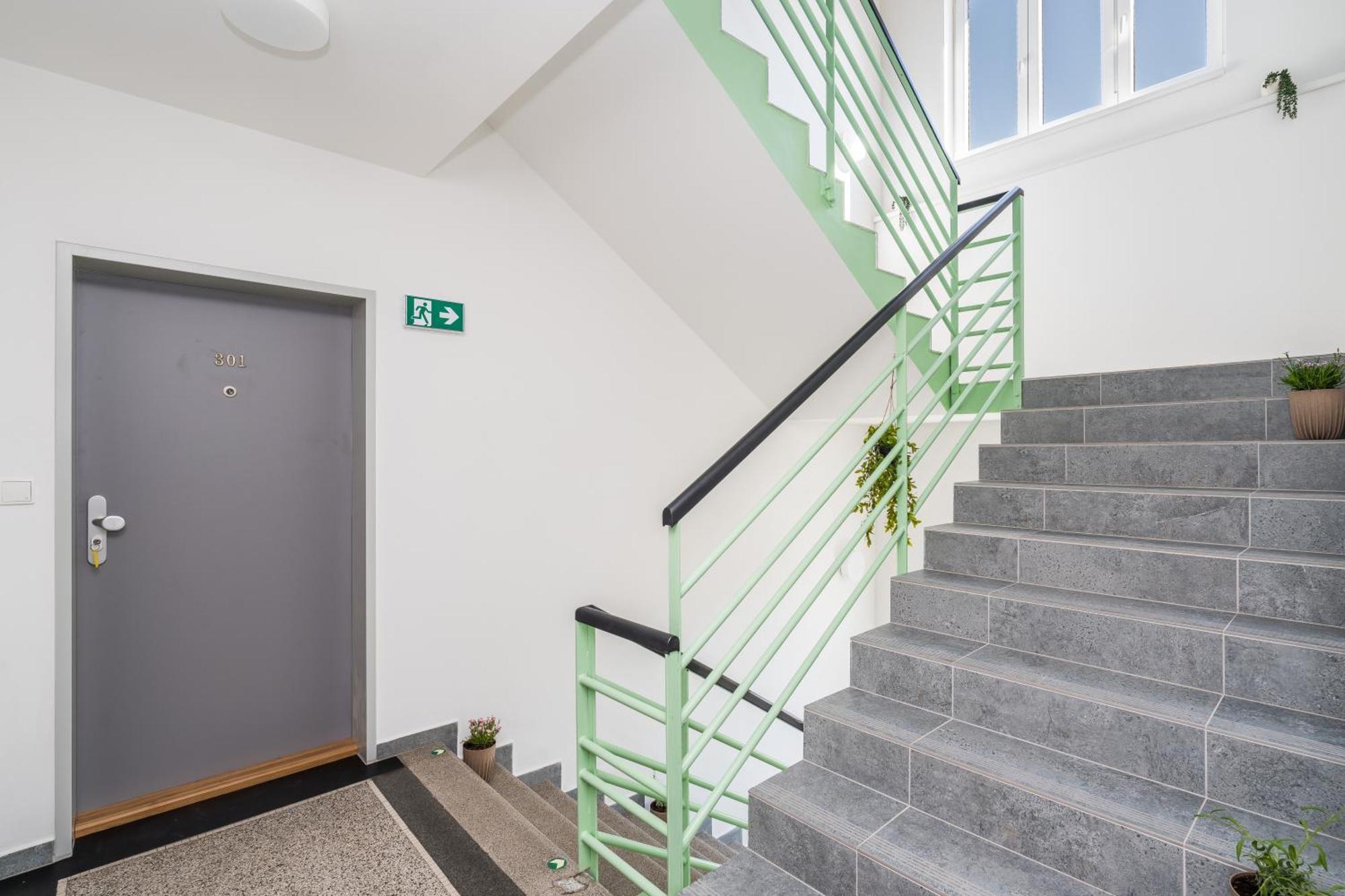 Perla Hradce Appartement Hradec Králové Buitenkant foto
